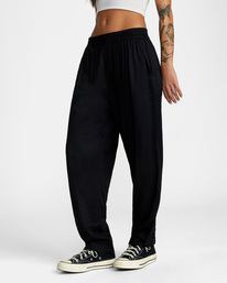 2 New Yume Beach Pants Black AVJNP00131 RVCA