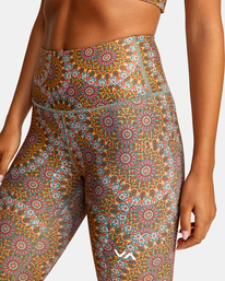 5 Kelsey Brookes VA Essential Leggings White AVJNP00184 RVCA
