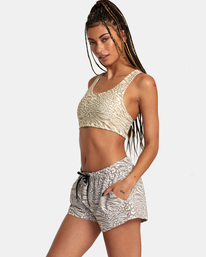 3 VA Essential Low-Rise Yogger Sport Shorts White AVJNS00179 RVCA
