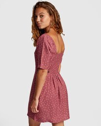 PEACHY  AVJWD00131