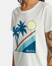 2 South Shore Slim Fit Tee White AVJZT00440 RVCA