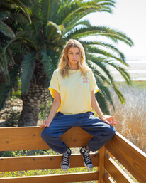 rvca, Cherub Boy Graphic Tee, LEMON MERINGUE (yzl0) CHERUB BOY SS AVJZT00601
