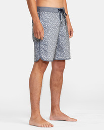 6 Arch Boardshorts 19" Blue AVYBS00109 RVCA
