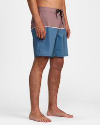 6 County Boardshorts 18" Blue AVYBS00120 RVCA