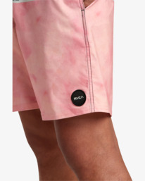3 County Boardshorts 18" Red AVYBS00120 RVCA