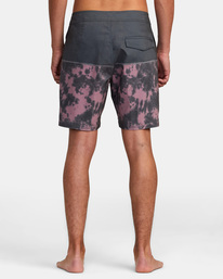 2 County Boardshorts 18" Purple AVYBS00120 RVCA