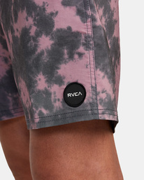 3 County Boardshorts 18" Purple AVYBS00120 RVCA