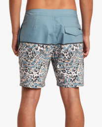 1 County Boardshorts 18" Grey AVYBS00120 RVCA