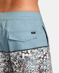 7 County Boardshorts 18" Grey AVYBS00120 RVCA