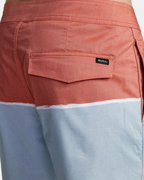 8 County Boardshorts 18" White AVYBS00120 RVCA