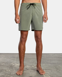 1 VA Pigment Boardshorts 18" Green AVYBS00131 RVCA