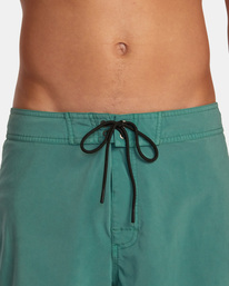 7 VA Pigment Boardshorts 18" Blue AVYBS00131 RVCA