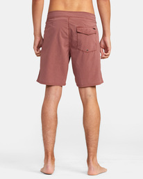 2 VA Pigment Boardshorts 18" Purple AVYBS00131 RVCA