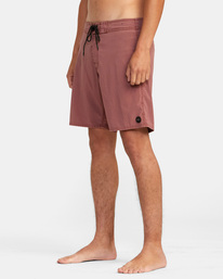 4 VA Pigment Boardshorts 18" Purple AVYBS00131 RVCA