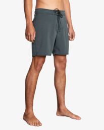 4 VA Pigment Boardshorts 18" Orange AVYBS00131 RVCA