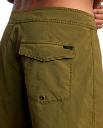7 VA Pigment Boardshorts 18" Brown AVYBS00131 RVCA