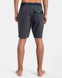 APEX TRUNK 19  AVYBS00141
