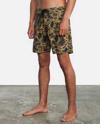 4 Stanton Boardshorts 17"  AVYBS00145 RVCA