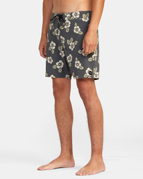 4 VA Pigment Print Boardshorts 18" Black AVYBS00206 RVCA