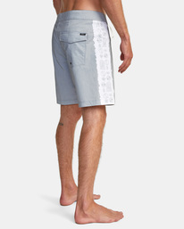 5 Venture Boardshorts 17” Green AVYBS00210 RVCA