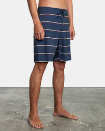 6 Bert Boardshorts 19"  AVYBS00211 RVCA