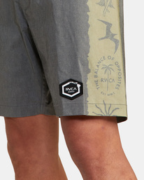7 Island Venture Boardshorts 17" Black AVYBS00235 RVCA