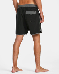 5 Eastern Plus Elastic Boardshorts 17" Black AVYBS00239 RVCA