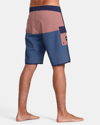5 Eastern Boardshorts 20" Blue AVYBS00261 RVCA