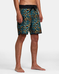 6 Eastern Boardshorts 18" Green AVYBS00262 RVCA