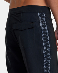 6 Hawaii Horton Apex 19" Boardshorts Black AVYBS00284 RVCA