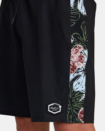 3 Hawaii Monstera 2.0 Apex 19" Boardshorts Black AVYBS00290 RVCA