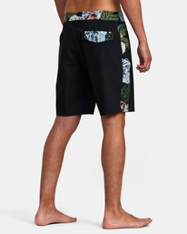 5 Hawaii Monstera 2.0 Apex 19" Boardshorts Black AVYBS00290 RVCA