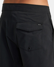 7 Freeport Boardshorts  16" Black AVYBS00330 RVCA