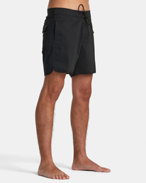 6 Freeport Boardshorts  16" Black AVYBS00330 RVCA