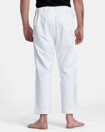 11 RVCA x Shoyoroll Brazilian Jiu Jitsu Gi White AVYKI03007 RVCA
