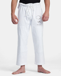 9 RVCA x Shoyoroll Brazilian Jiu Jitsu Gi White AVYKI03007 RVCA