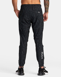 2 THUG ROSE YOGGER TECHNICAL JOGGERS Black AVYNP00192 RVCA