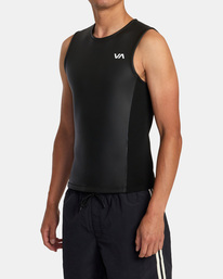 4 2mm Balance Smoothie Wetsuit Vest Black AVYW000100 RVCA