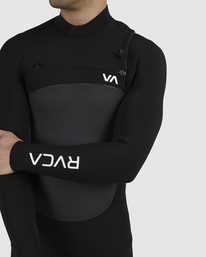 12 4/3mm Balance - Chest Zip Wetsuit for Men Black AVYW800104 RVCA