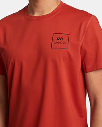 7 RVCA Short Sleeve Rashguard Orange AVYWR00118 RVCA