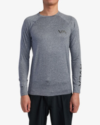 1 RVCA Long Sleeve Rashguard Grey AVYWR00119 RVCA