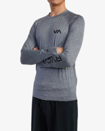 4 RVCA Long Sleeve Rashguard Grey AVYWR00119 RVCA