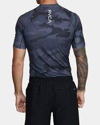 2 VA SPORT SHORT SLEEVE RASHGUARD Black AVYWR00136 RVCA