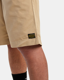 3 Americana Walkshorts 22” Beige AVYWS00124 RVCA
