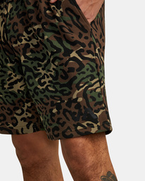 2 Sport Elastic Waist Walkshorts IV 19" Green AVYWS00135 RVCA