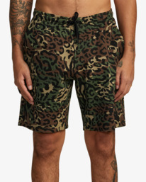 0 Sport Elastic Waist Walkshorts IV 19" Green AVYWS00135 RVCA