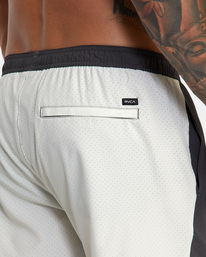 9 Yogger Jogger Lined Shorts 15" Black AVYWS00139 RVCA