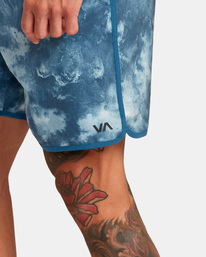 3 Yogger Hybrid Elastic Waist Athletic Shorts 17" Blue AVYWS00144 RVCA
