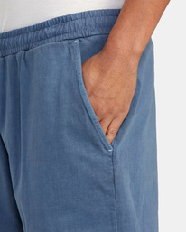 7 PTC Elastic Walkshorts 18" Blue AVYWS00163 RVCA