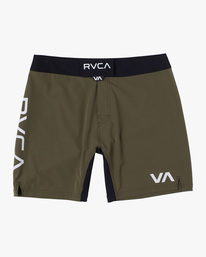 0 Fight Scrapper Elastic Waist Walkshorts 15" Green AVYWS00174 RVCA